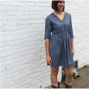 GAP V-Neck Chambray Shirt Dress Women's Size 6 Built in Drawstring Cinch Waist A